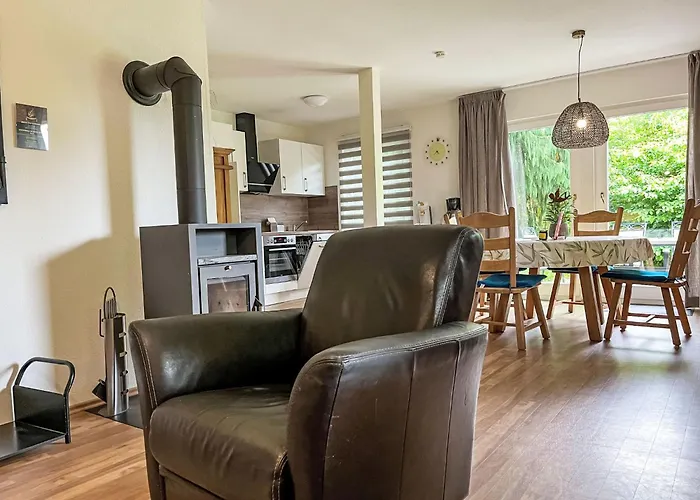 度假居 Am Sternberg 224-226 By Interhome